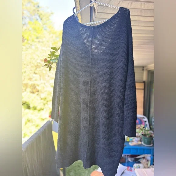 NWT FREE PEOPLE Oversized Black Waffle-Knit Slouchy Sweater • V-Neck • Fit S–3XL - Picture 5 of 13